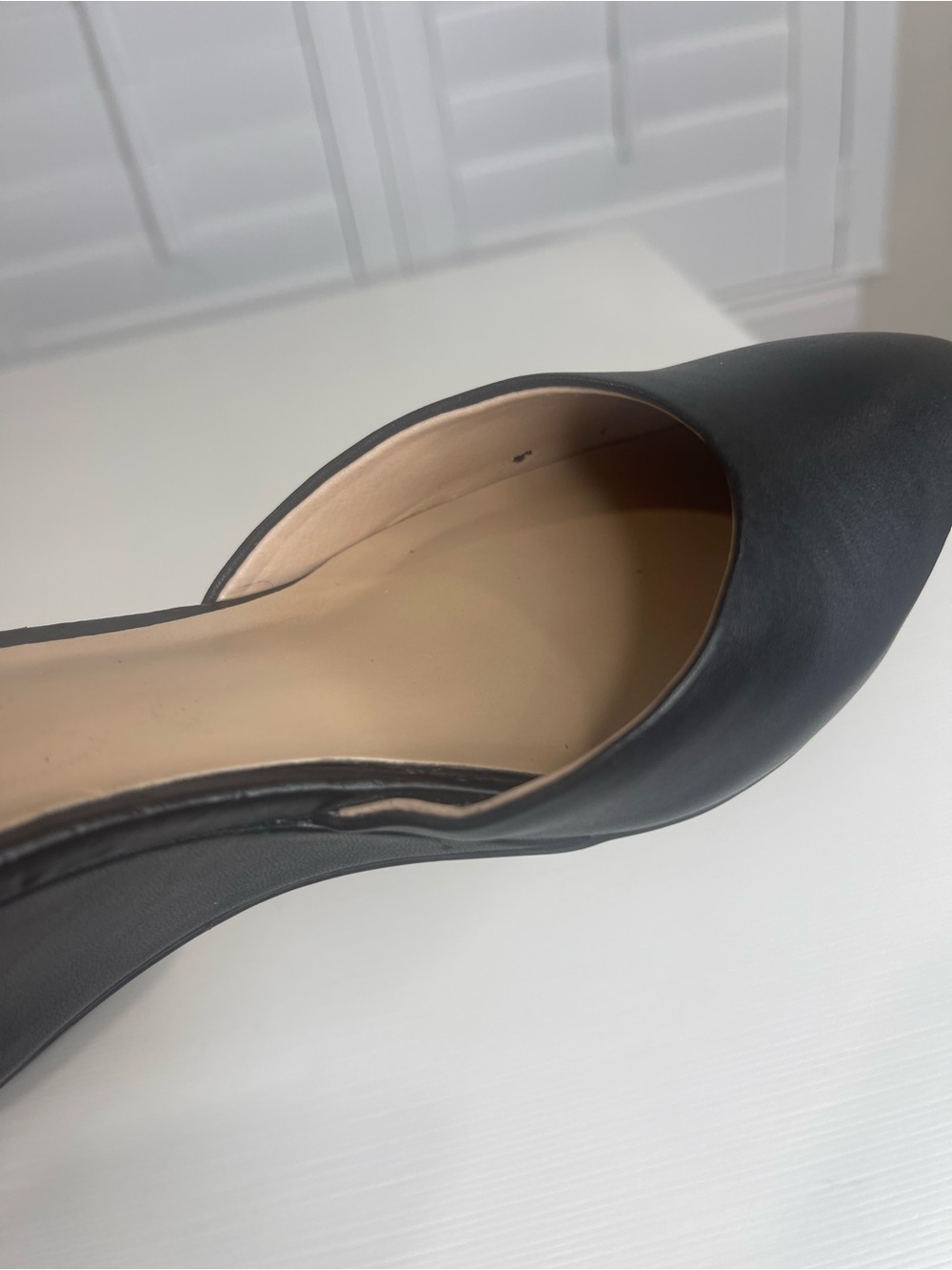 Frank Sarto Black Leather Pointed-Toe Wedge Pumps with Ankle Strap - Picture 6 of 6